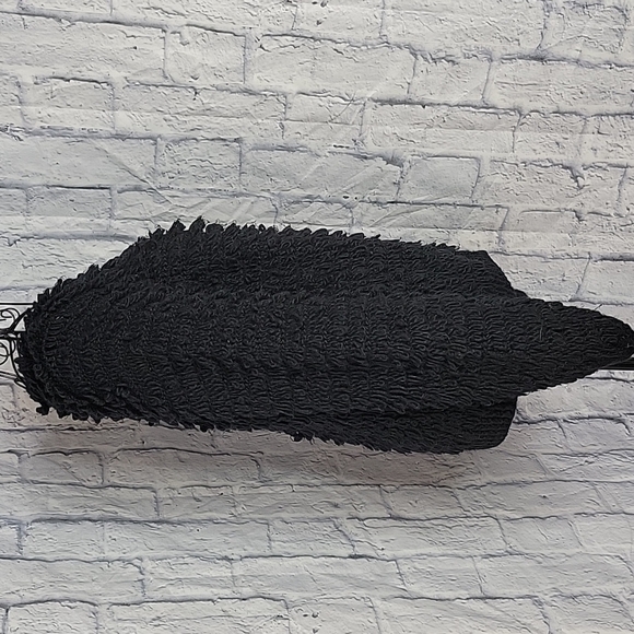 UNIVERSITY THREADS Black Loop Crochet Jacket‎ Medium - Picture 3 of 7